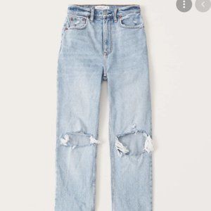 '90s Ultra High Rise Straight Jeans Light Ripped